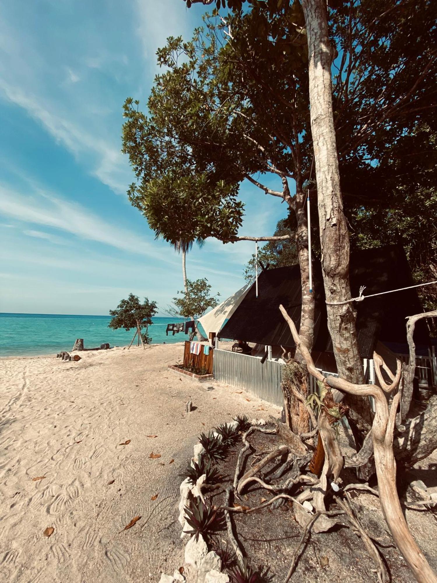Juita Glamping Perhentian Island Kampung Kuala Besut Exterior foto